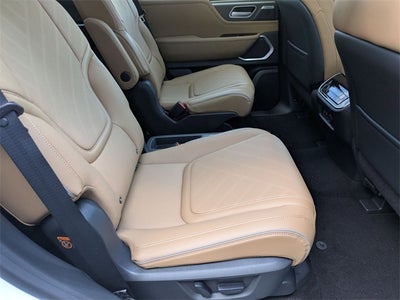 2026 INFINITI QX80 LUXE