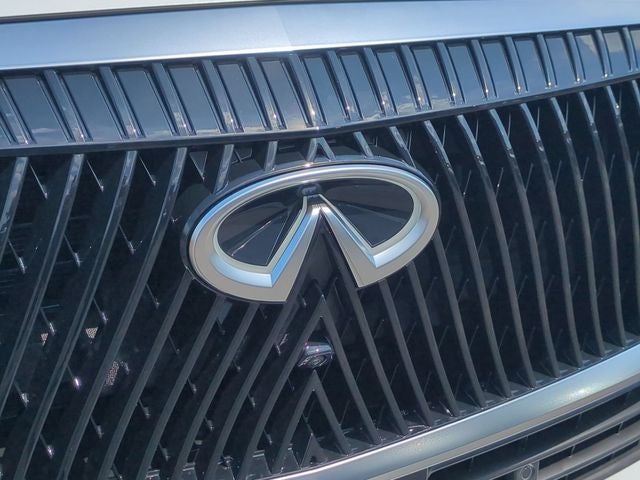 2027 INFINITI QX80 LUXE