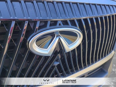 2027 INFINITI QX80 LUXE