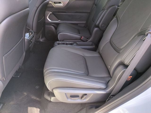 2027 INFINITI QX80 LUXE
