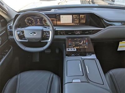 2026 INFINITI QX80 LUXE