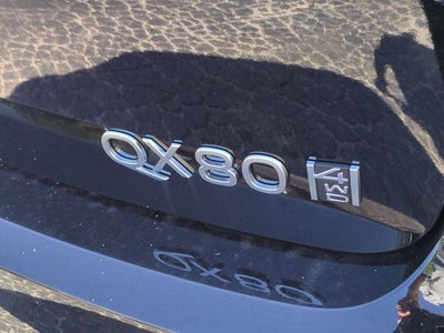2027 INFINITI QX80 LUXE