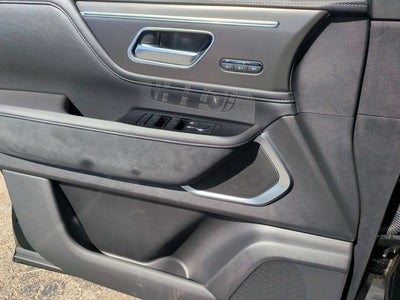 2027 INFINITI QX80 LUXE