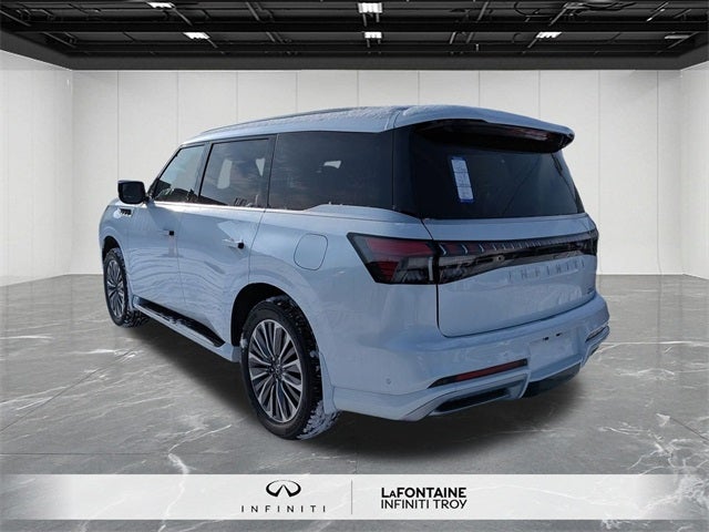 2026 INFINITI QX80 LUXE