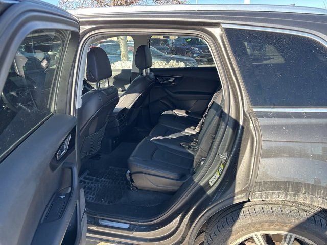 2019 Audi Q7 55 Premium Plus quattro