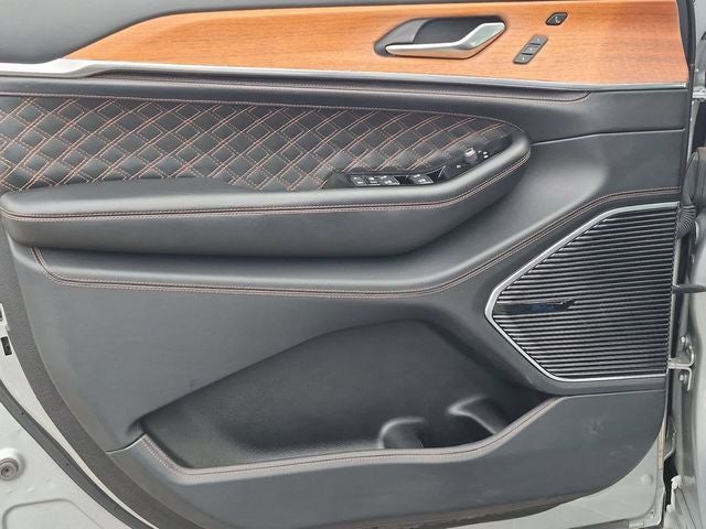 2022 Jeep Grand Cherokee Summit Reserve 4X4
