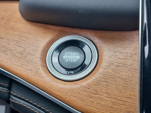 2022 Jeep Grand Cherokee Summit Reserve 4X4