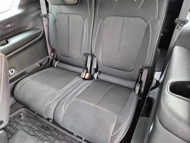 2024 Jeep Grand Cherokee L Laredo 4X4
