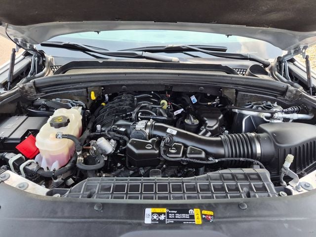 2024 Jeep Grand Cherokee L Laredo 4X4