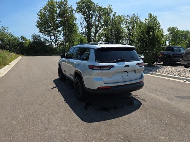 2024 Jeep Grand Cherokee L Laredo 4WD