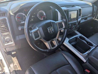 2018 RAM 1500 Laramie 4WD!