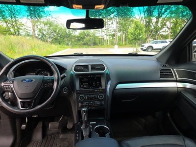 2016 Ford Explorer XLT 4X4
