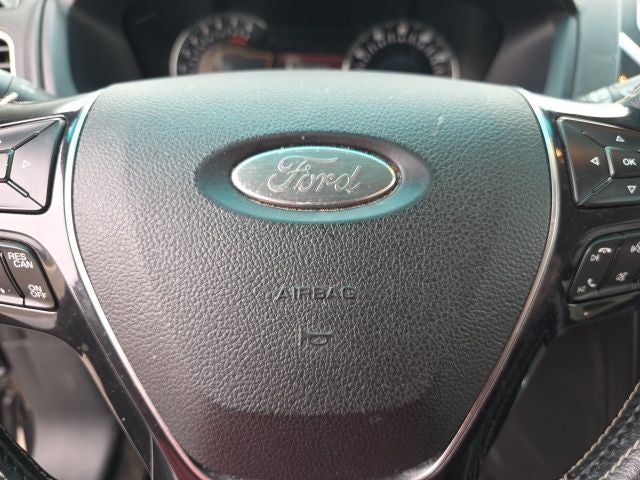 2016 Ford Explorer Platinum 4WD!