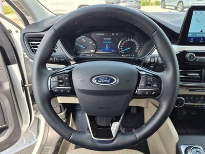 2022 Ford Escape Hybrid SEL