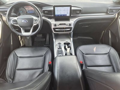 2023 Ford Explorer XLT 4X4
