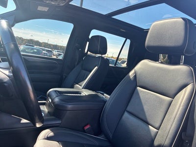 2022 GMC Yukon SLT 4X4