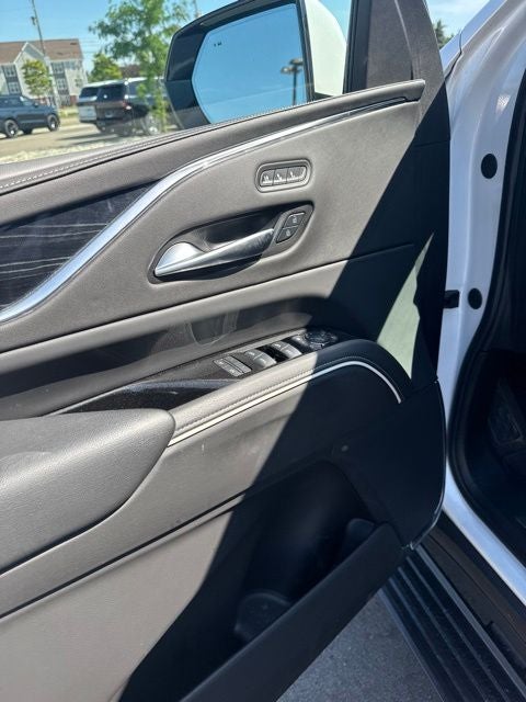 2024 Cadillac Escalade Sport