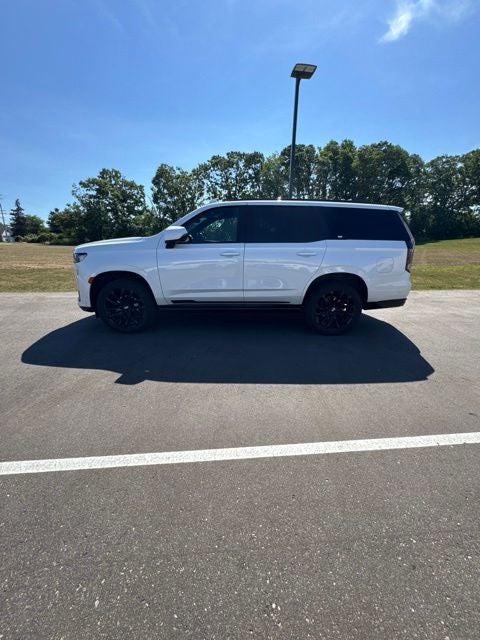 2024 Cadillac Escalade Sport