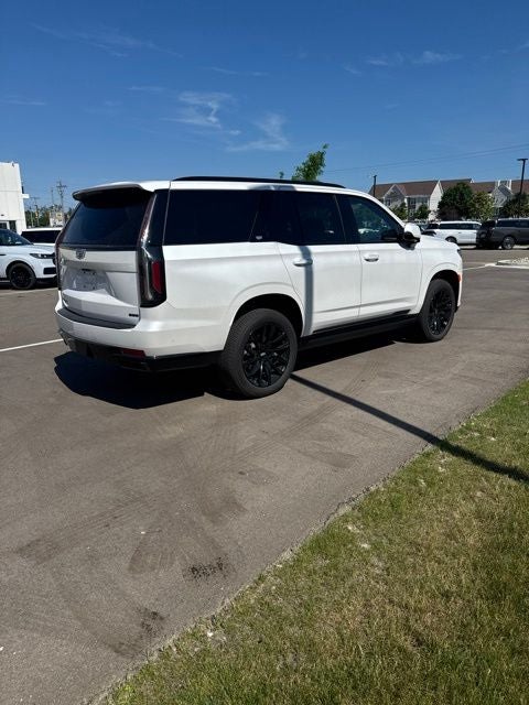 2024 Cadillac Escalade Sport