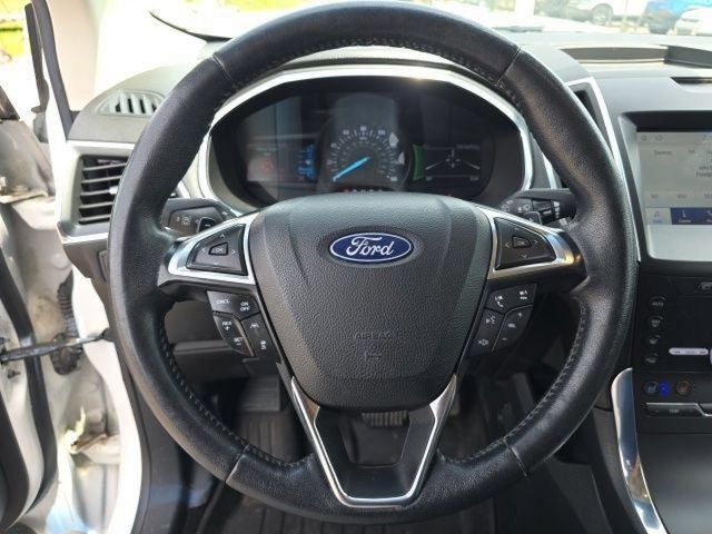 2020 Ford Edge Titanium AWD
