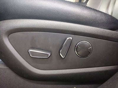 2023 Lincoln Nautilus Standard AWD!