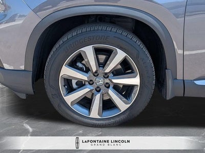 2025 Honda Pilot Touring AWD