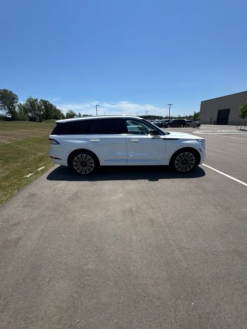 2023 Lincoln Aviator Black Label