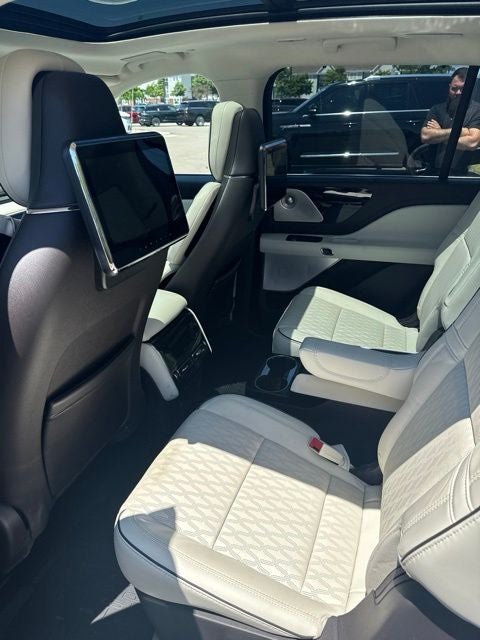 2023 Lincoln Aviator Black Label