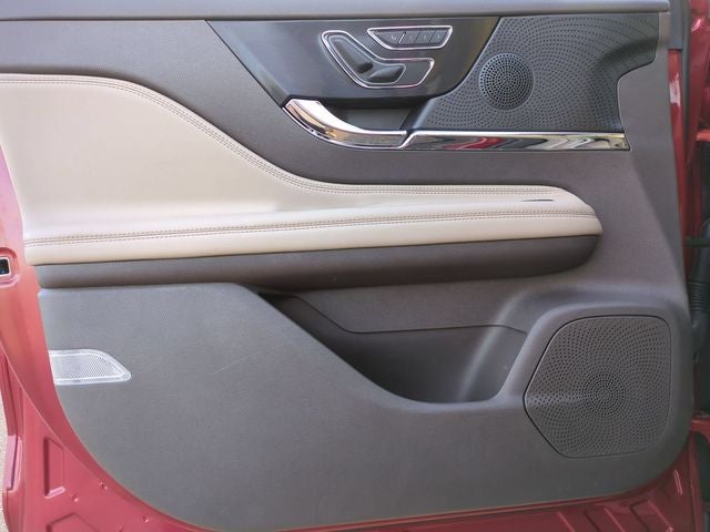 2023 Lincoln Corsair Standard AWD