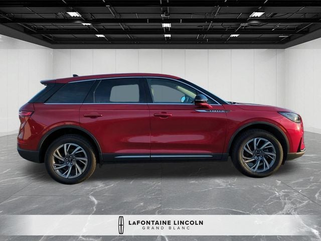 2023 Lincoln Corsair Standard AWD
