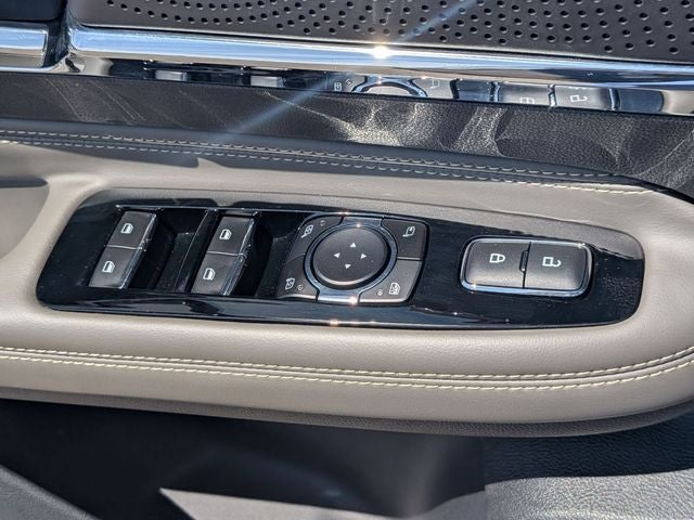 2023 Lincoln Corsair Standard AWD