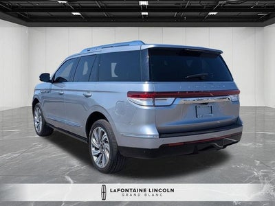 2022 Lincoln Navigator Standard 4WD!