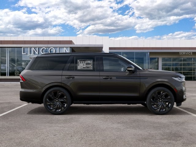 2027 Lincoln Navigator Black Label