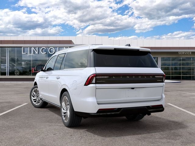 2027 Lincoln Navigator L Reserve