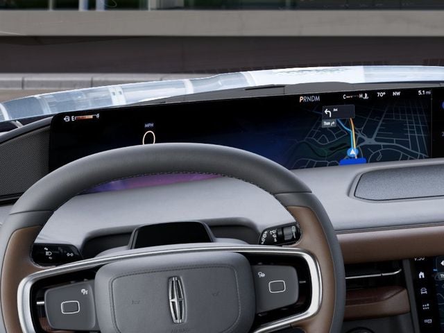 2027 Lincoln Navigator L Reserve