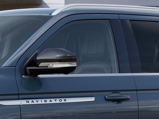 2027 Lincoln Navigator L Reserve