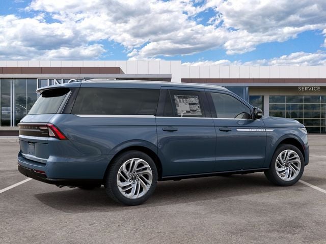 2027 Lincoln Navigator L Reserve