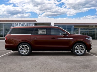 2027 Lincoln Navigator L Reserve