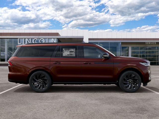 2027 Lincoln Navigator L Reserve