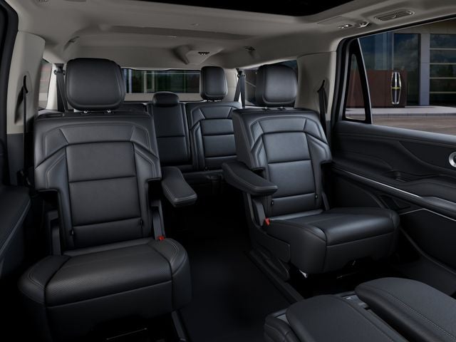 2027 Lincoln Navigator L Reserve