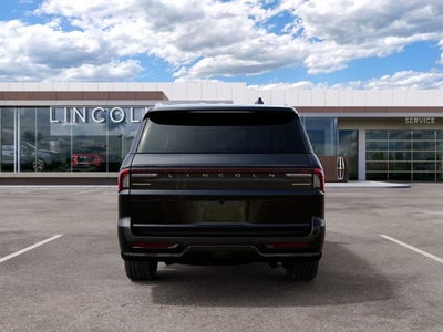 2027 Lincoln Navigator L Premiere