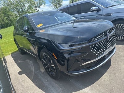 2024 Lincoln Nautilus Reserve