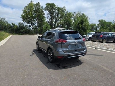 2020 Nissan Rogue SL