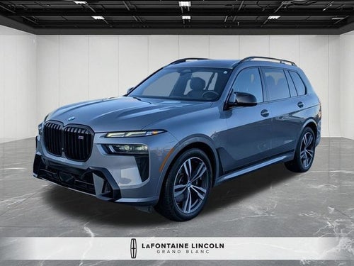 2025 BMW X7 M60i AWD