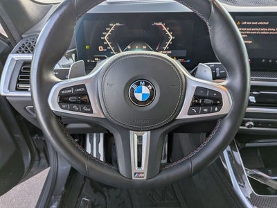 2025 BMW X7 M60i AWD