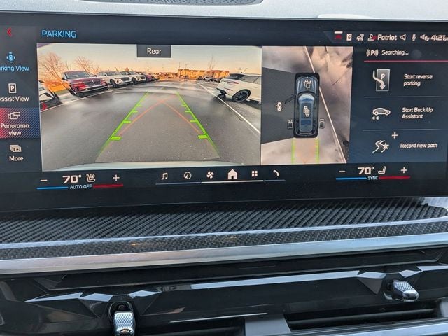 2025 BMW X7 M60i AWD