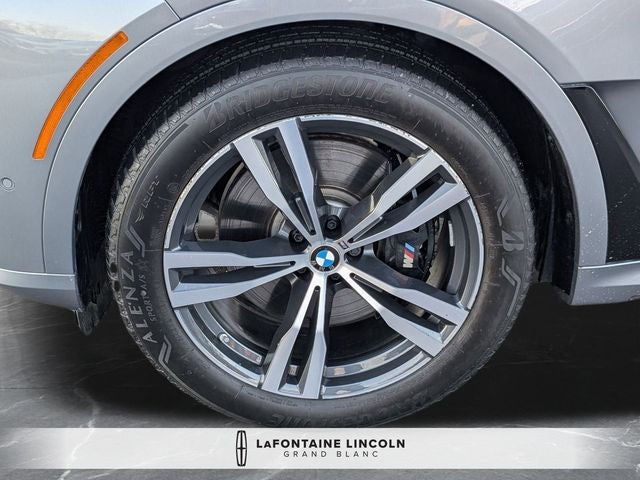 2025 BMW X7 M60i AWD