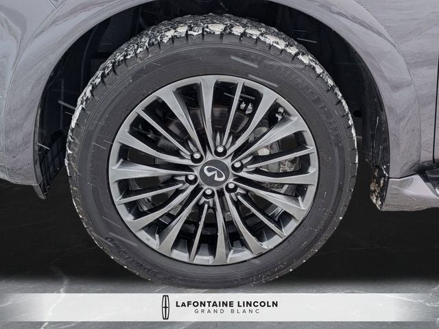 2024 INFINITI QX80 Premium Select