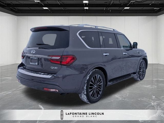 2024 INFINITI QX80 Premium Select