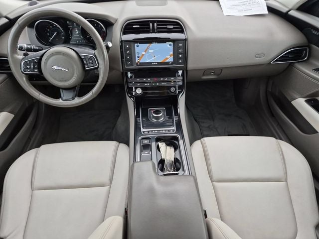 2018 Jaguar XE 25t Premium AWD